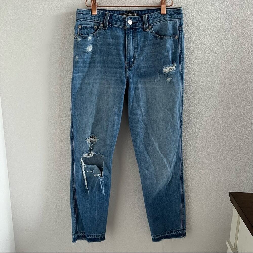 Abercrombie & Fitch Signature Collection Distressed Blowout Denim Jeans 27